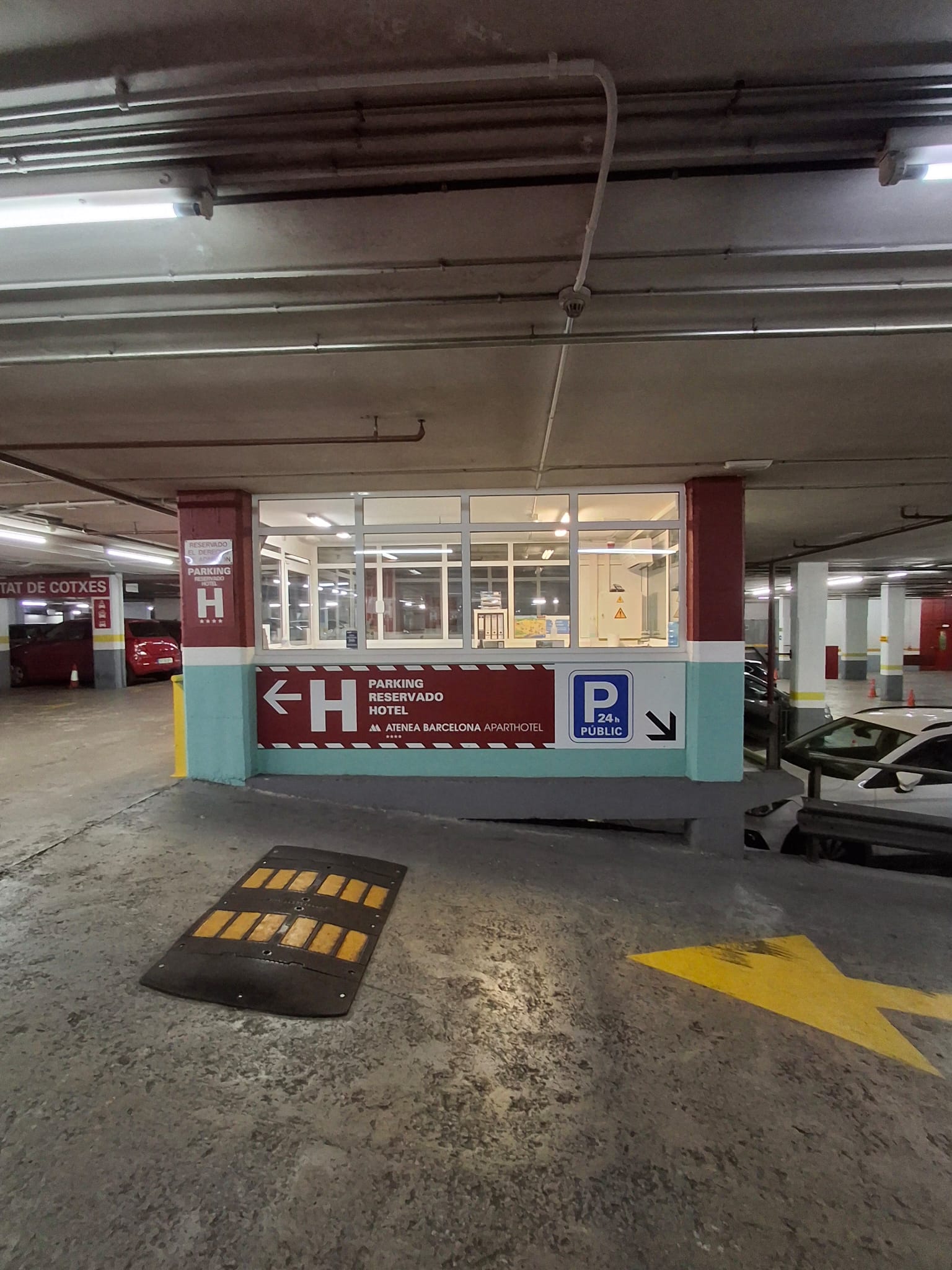 PARKING ATENEA