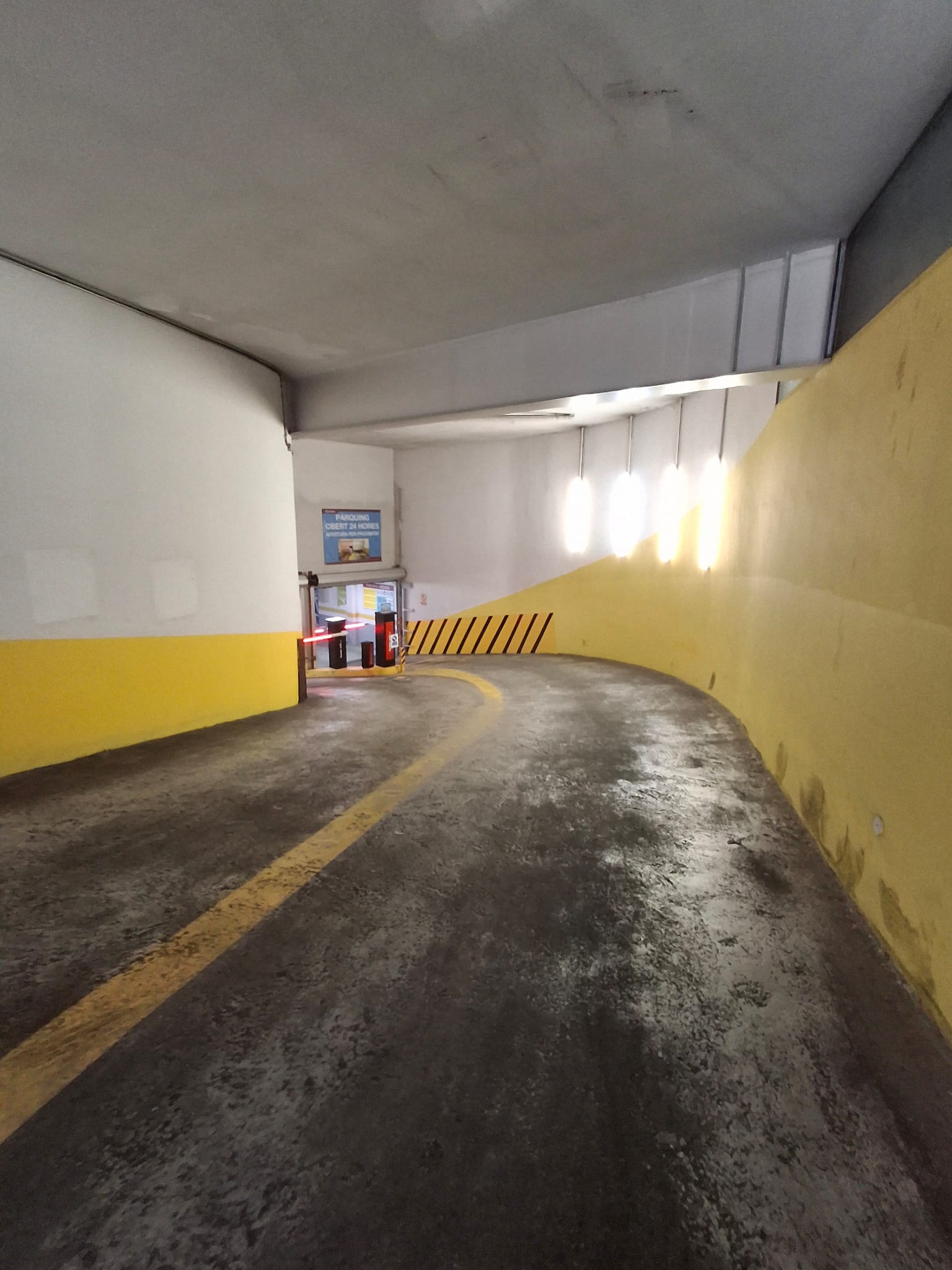 PARKING ATENEA