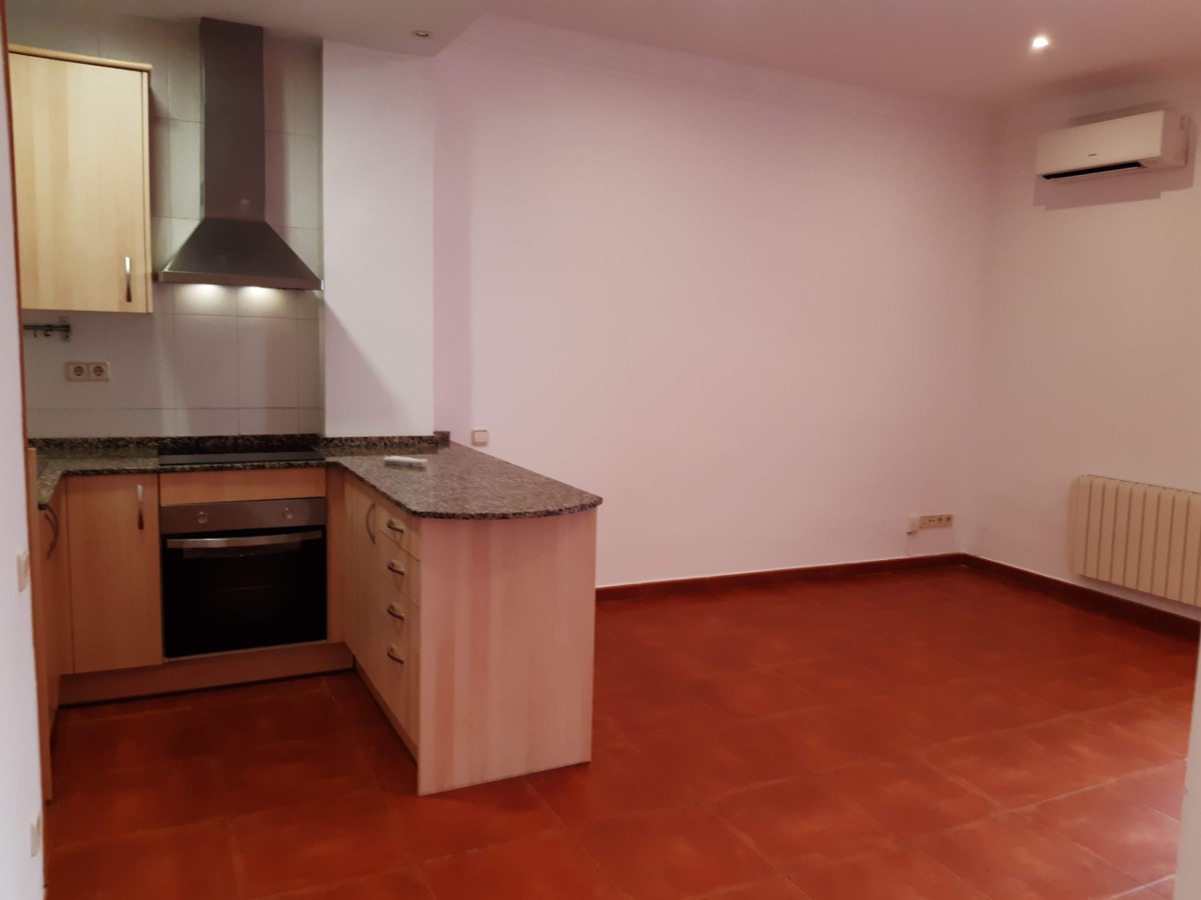 PISO CON TERRAZA