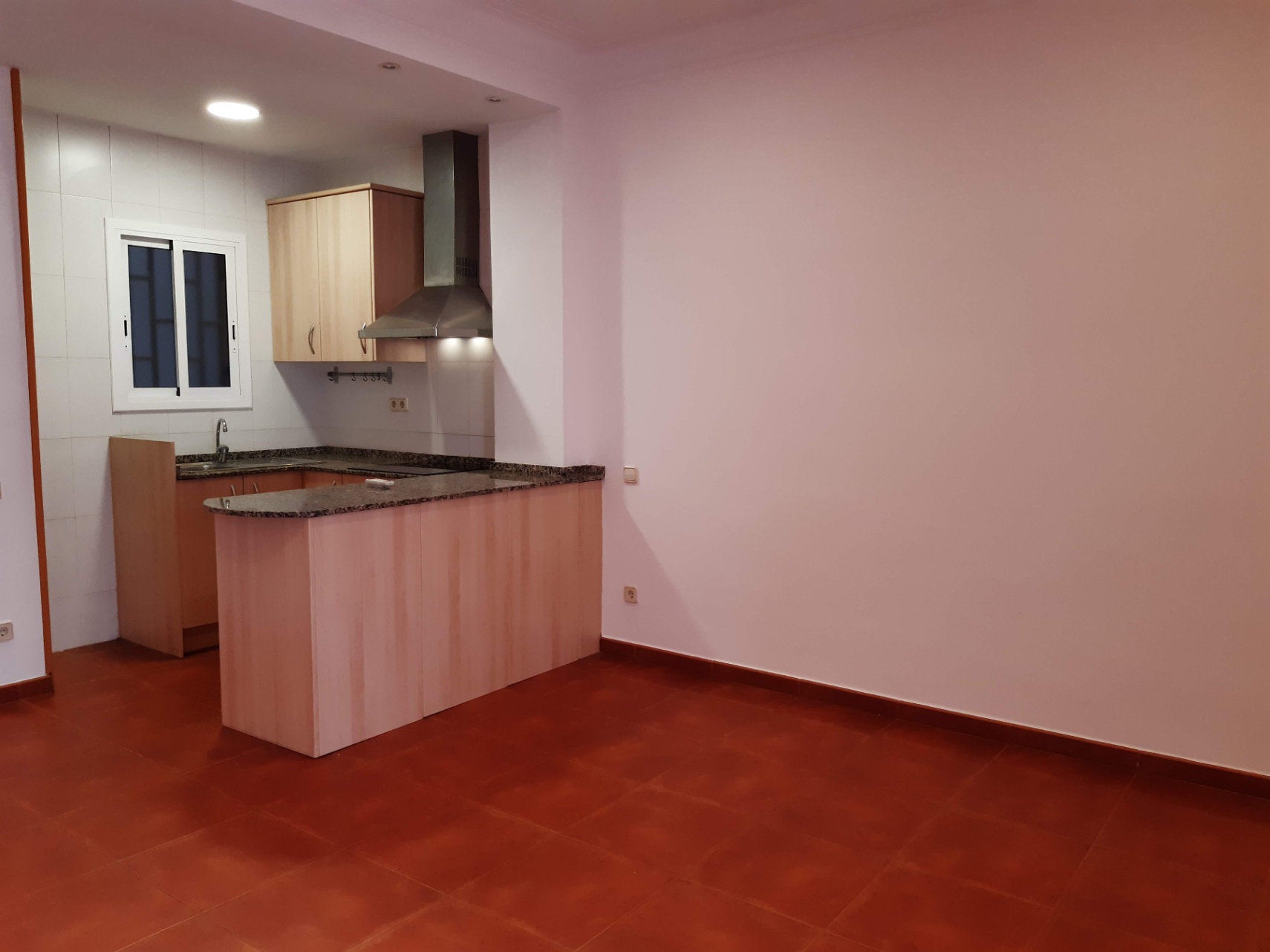 PISO CON TERRAZA