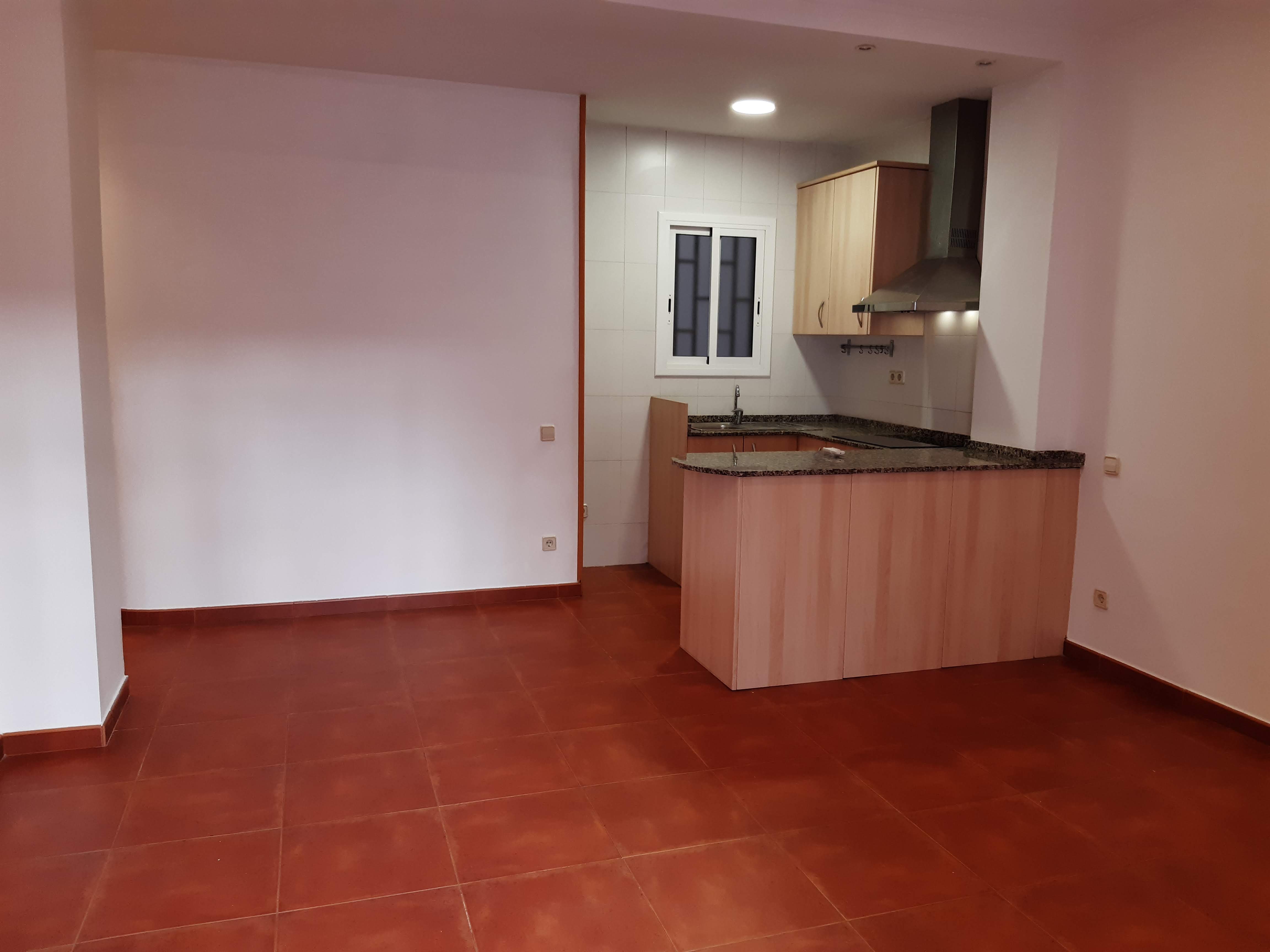 PISO CON TERRAZA
