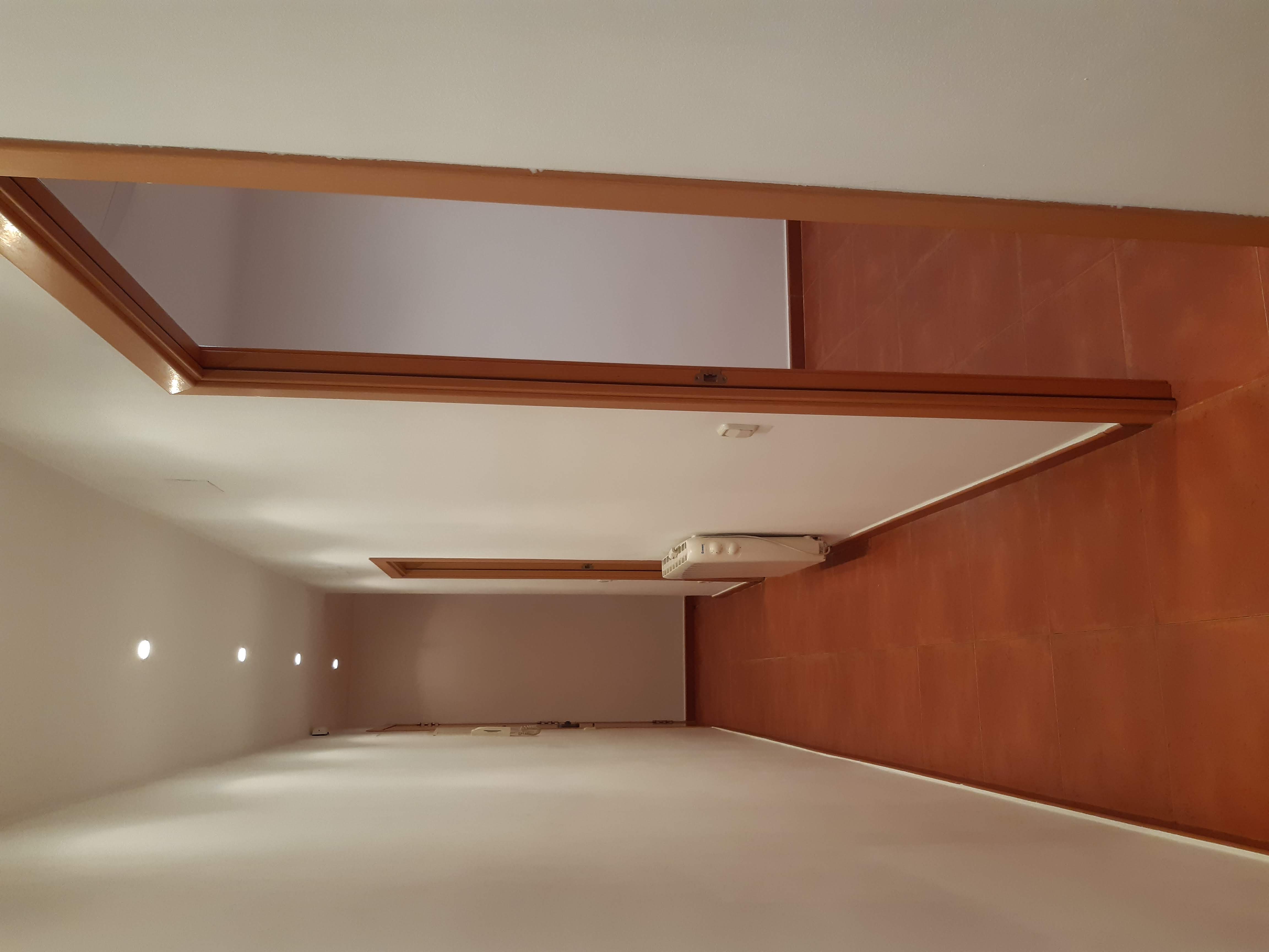 PISO CON TERRAZA