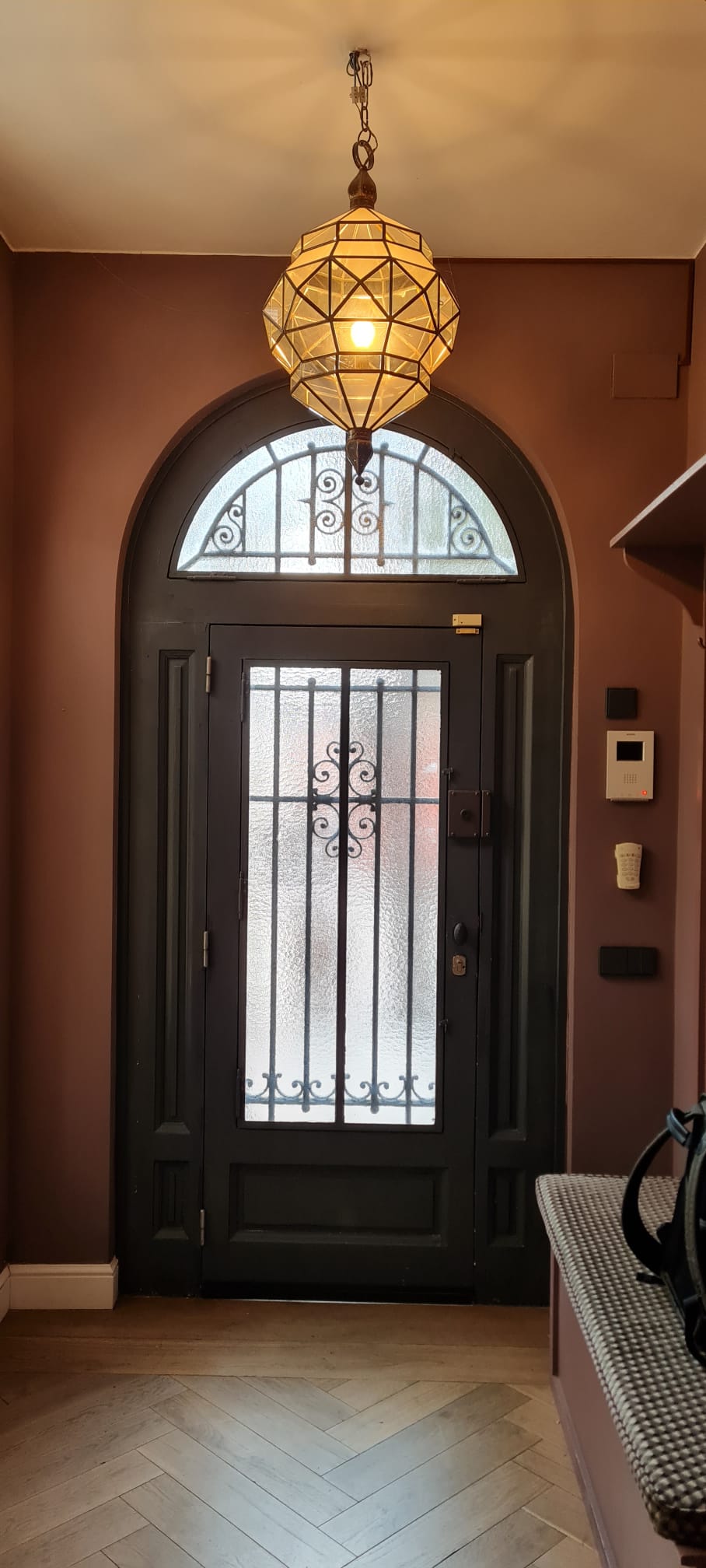 Renovated house for rent Anglí street