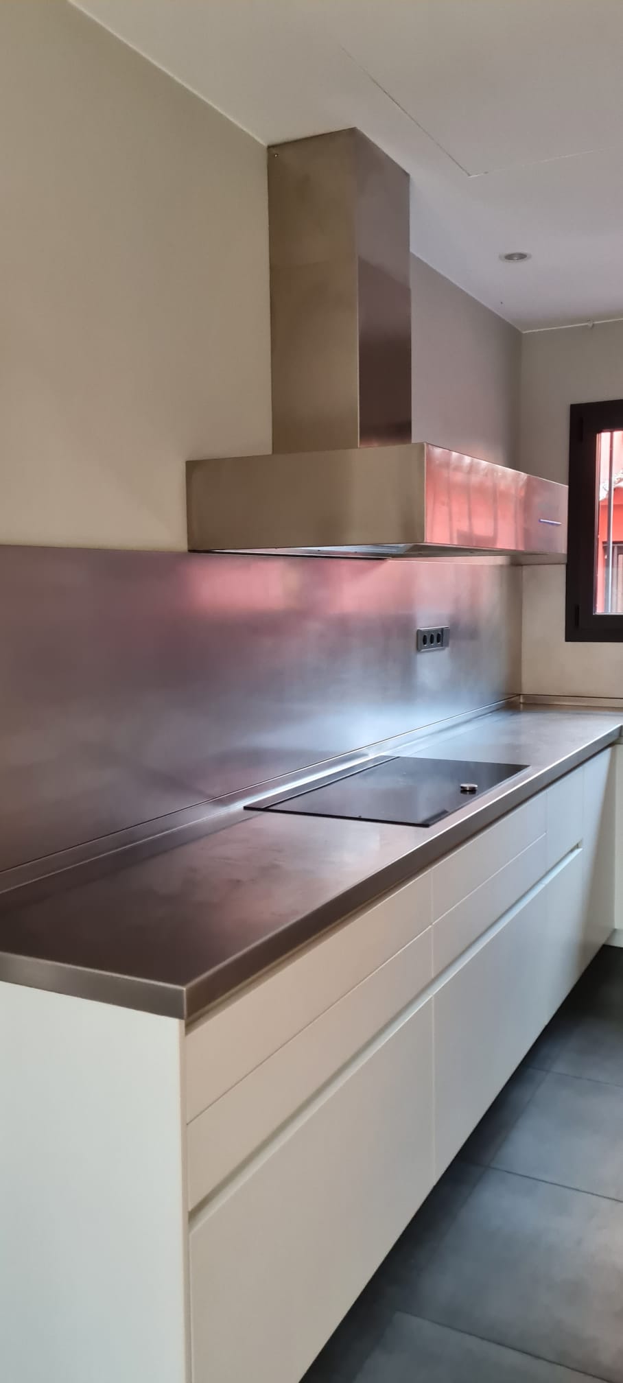 Renovated house for rent Anglí street