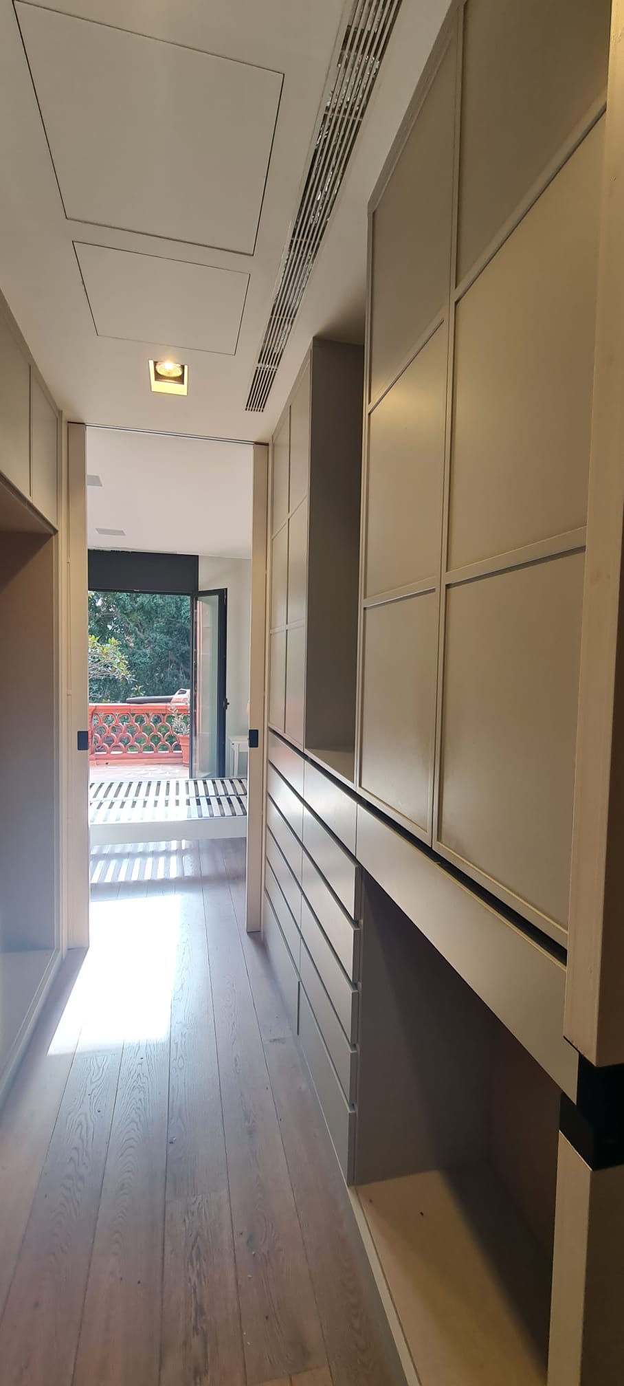 Renovated house for rent Anglí street