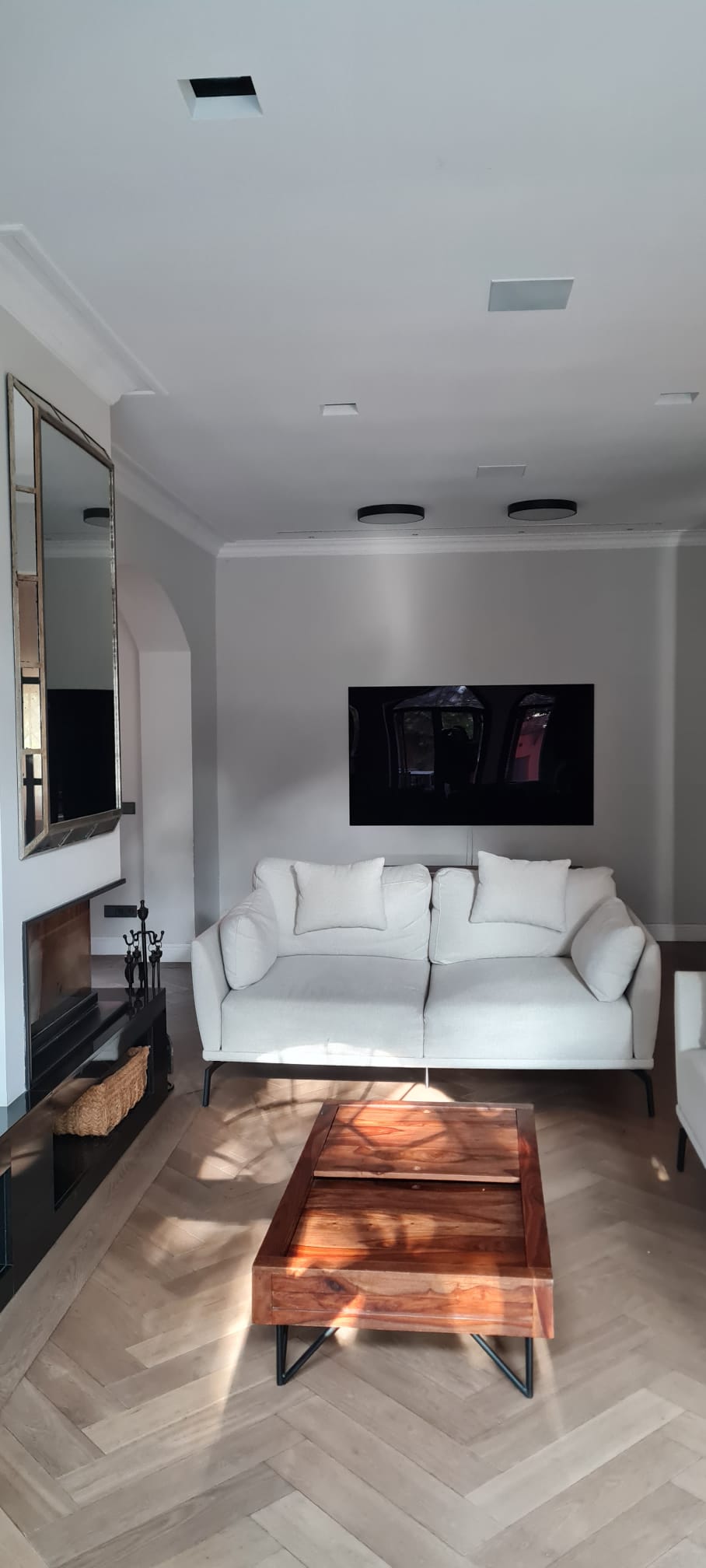 Renovated house for rent Anglí street