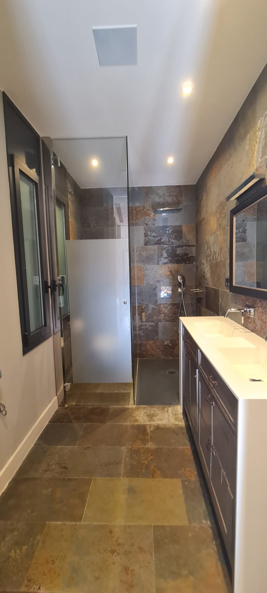 Renovated house for rent Anglí street